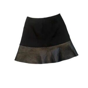 L’agence Black Skirt With Leather Trim Gorgeous Size 4 Excellent Condition​